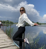 Девушка 20 лет хочет найти мужчину в Челябинске – Фото 1